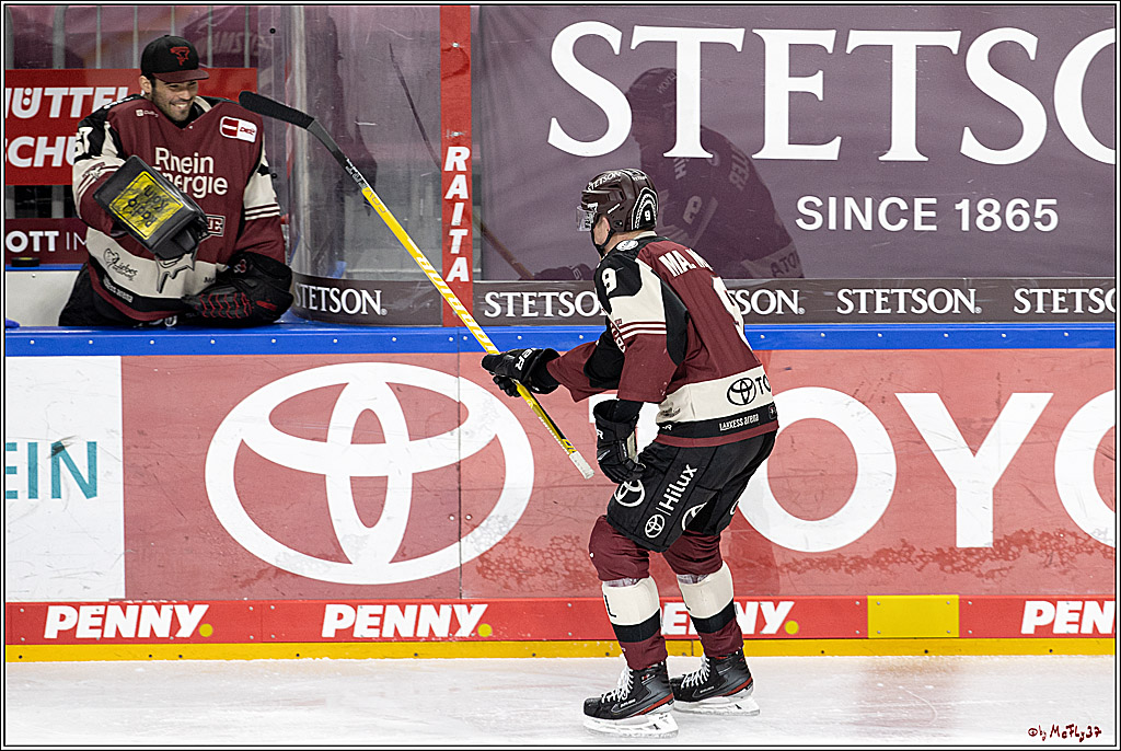 PENNY DEL;  Koelner Haie - Augsburger Panther; Koeln, 05.04.2021